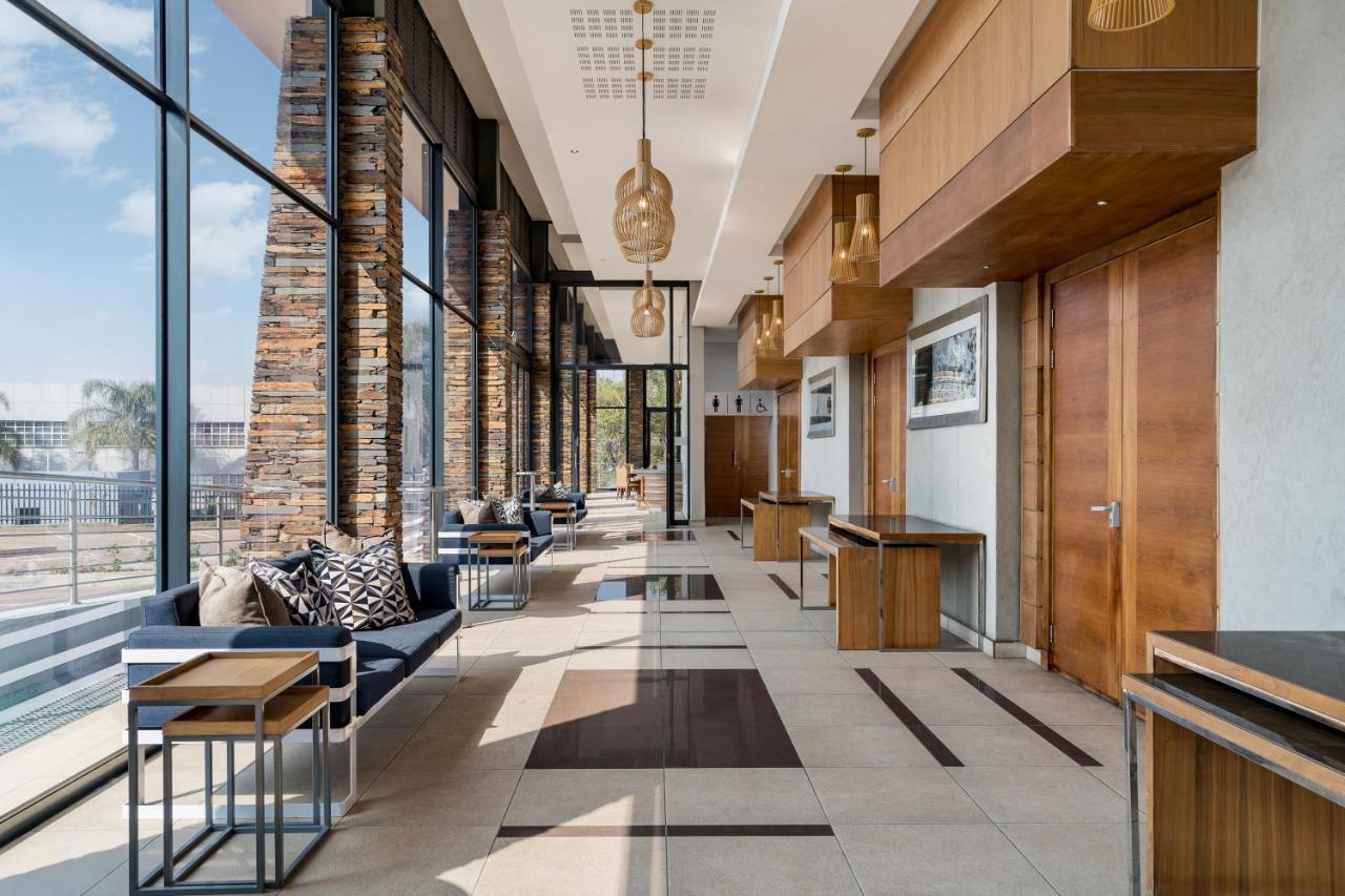 Premier Hotel Midrand Luaran gambar
