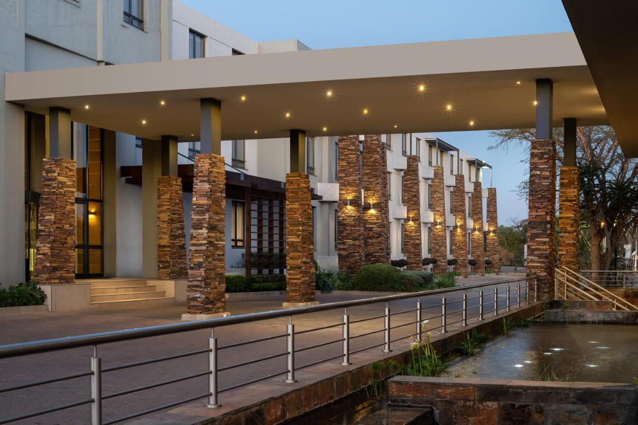 Premier Hotel Midrand Luaran gambar